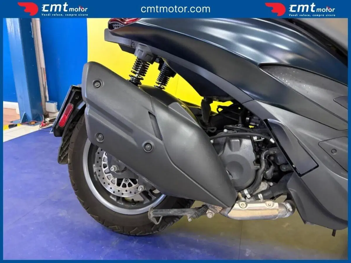 Piaggio Beverly 400 S ABS-ASR (2021 - 24) (11)