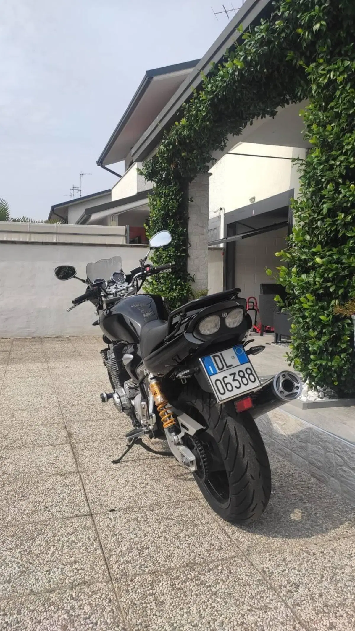 Yamaha XJR 1300 (2006 - 14) (5)