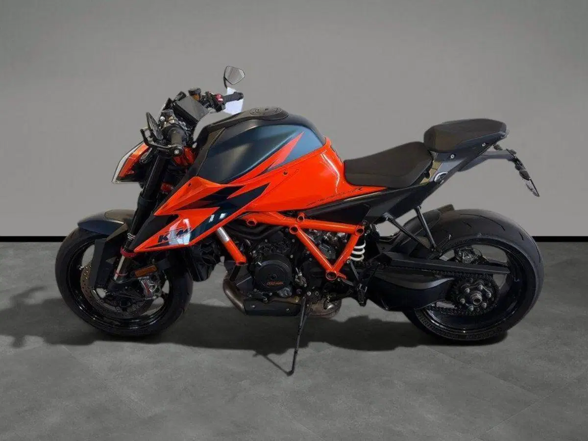 KTM 1290 Super Duke R (2021 - 23) (2)