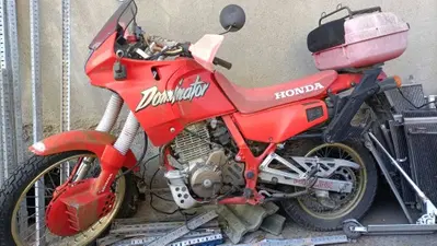 Honda NX 650 Dominator d'epoca