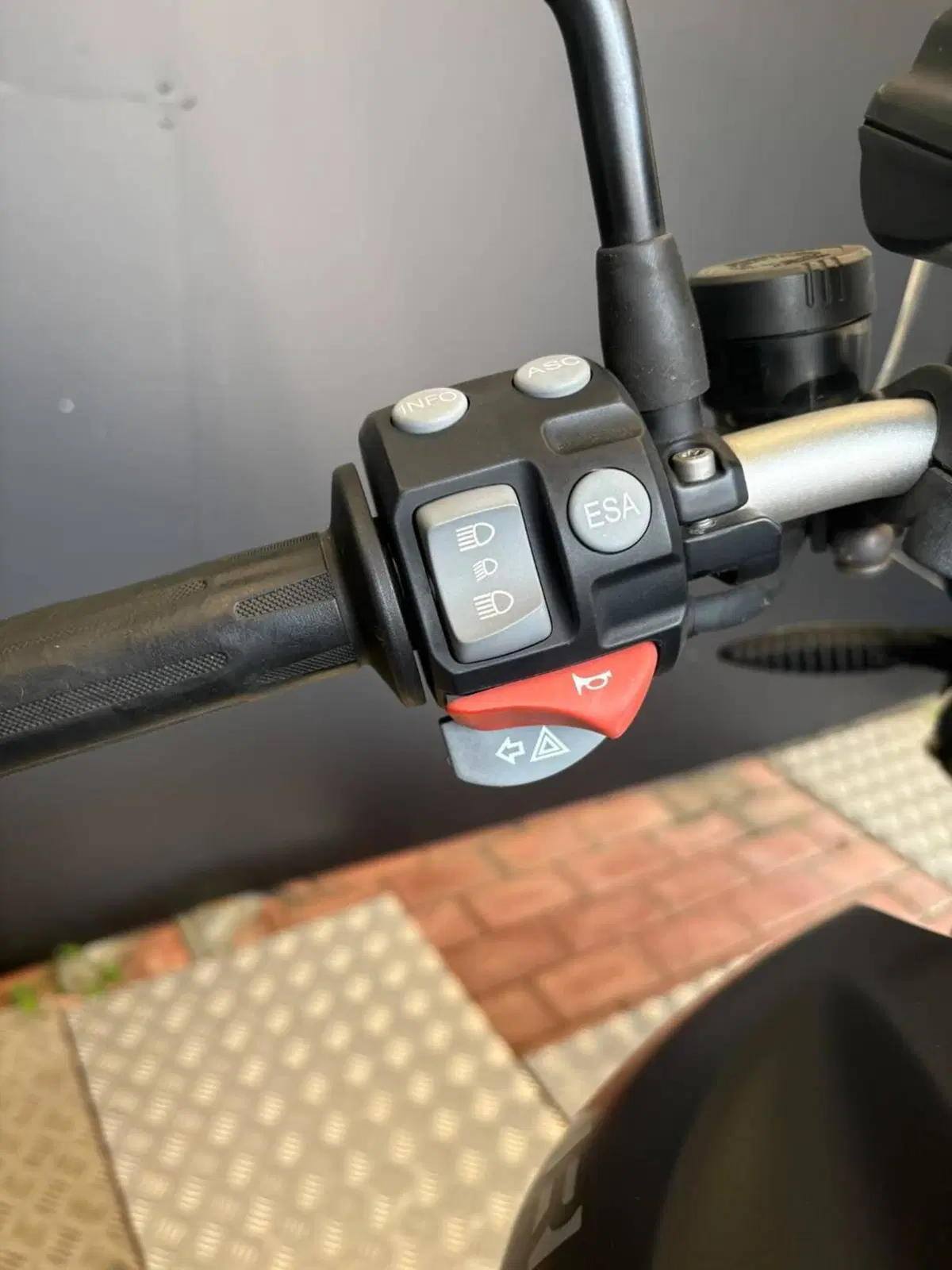 Bmw R 1200 R Classic (2011 - 12) (6)