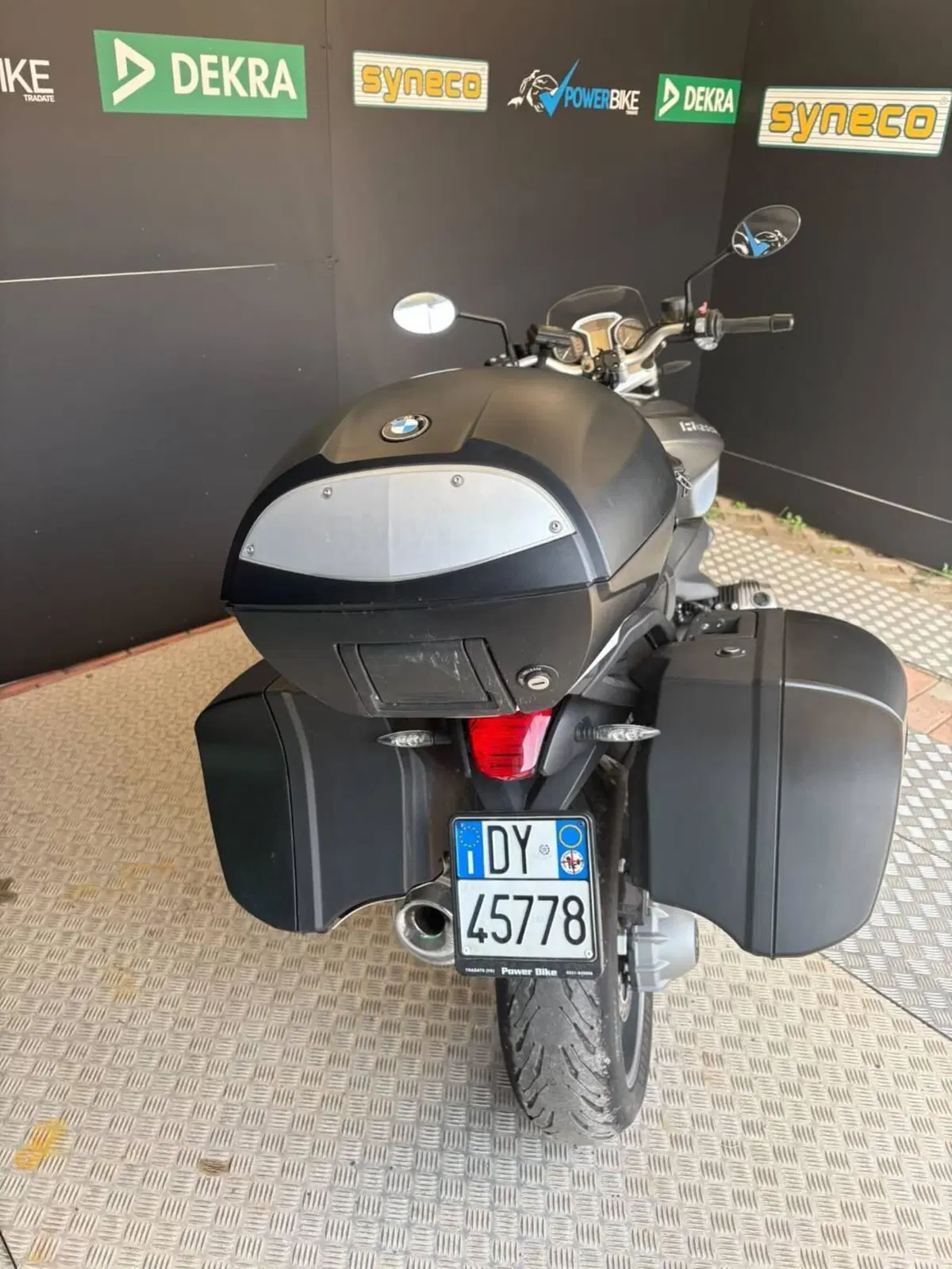 Bmw R 1200 R Classic (2011 - 12) (15)