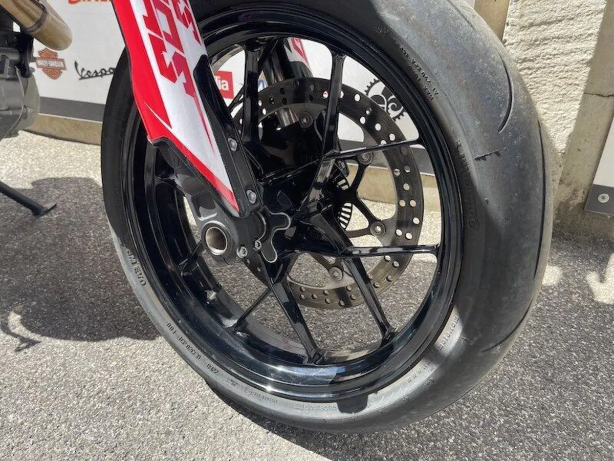 GASGAS SM 700 (2022 - 26) (16)