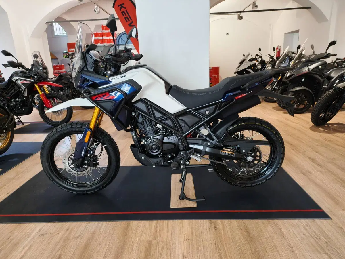 Cyclone RX2 (2026) (2)