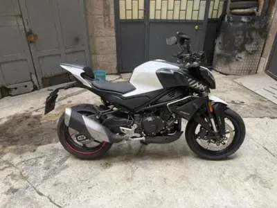 CFMOTO 450NK (2023 - 26) usata