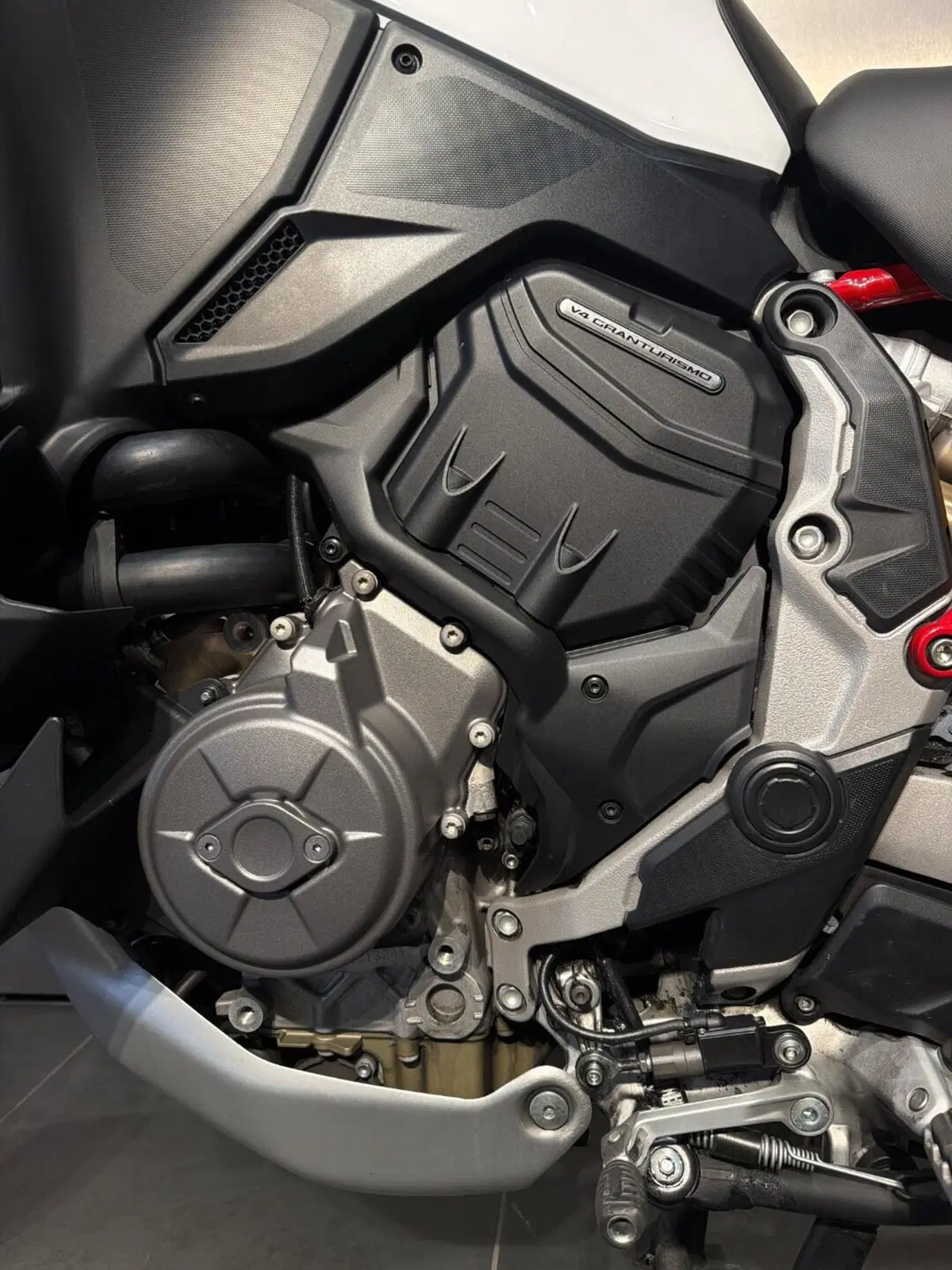 Ducati Multistrada V4 S (2021 - 24) (8)