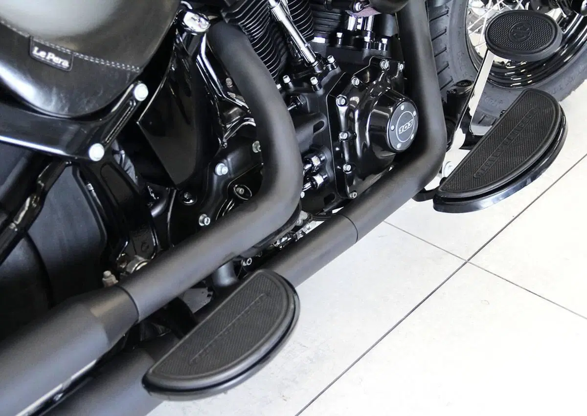 Harley-Davidson 1690 Slim (2011 - 16) - FLS (7)