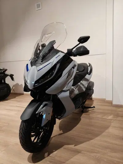 Zontes ZT368-E (2026) nuova