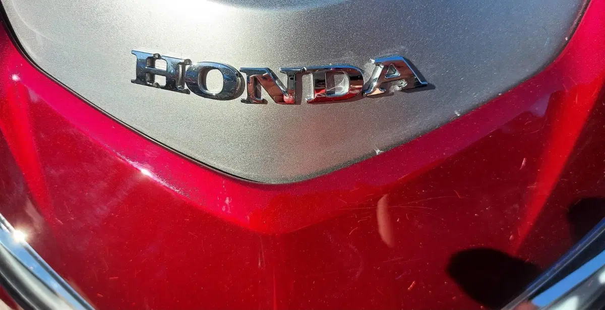 Honda GL 1800 Gold Wing Tour DTC (2018 - 20) (7)