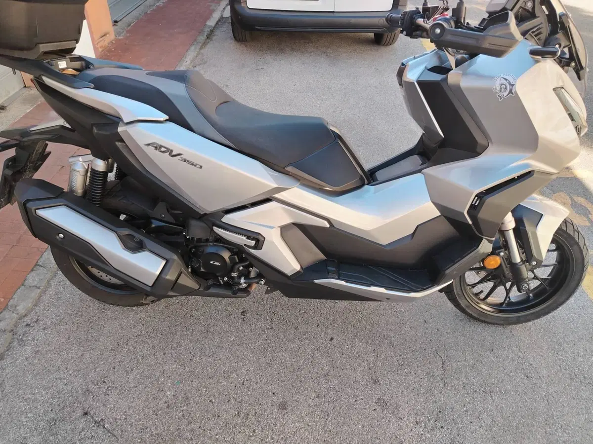 Honda ADV 350 (2022 - 24) (4)