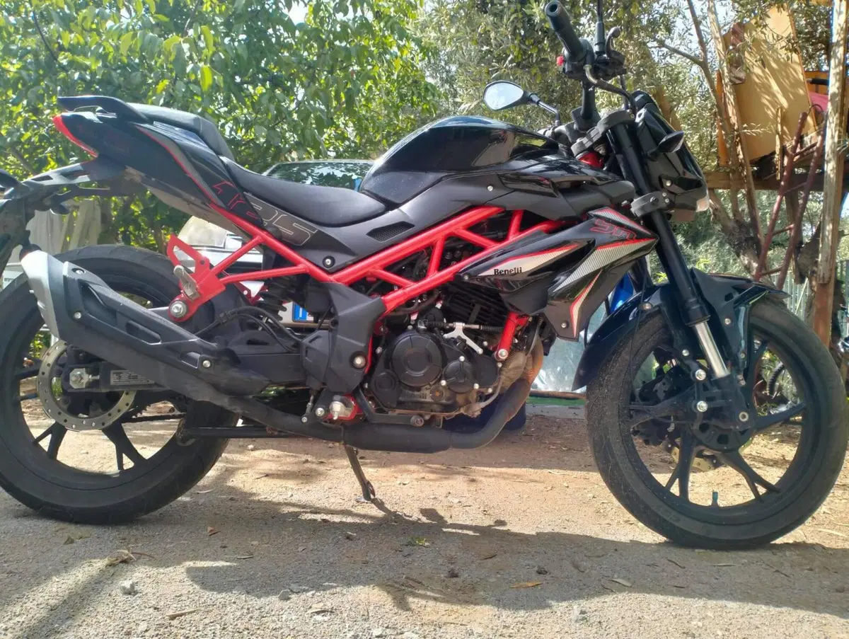 Benelli BN 125 (2021 - 25) (4)