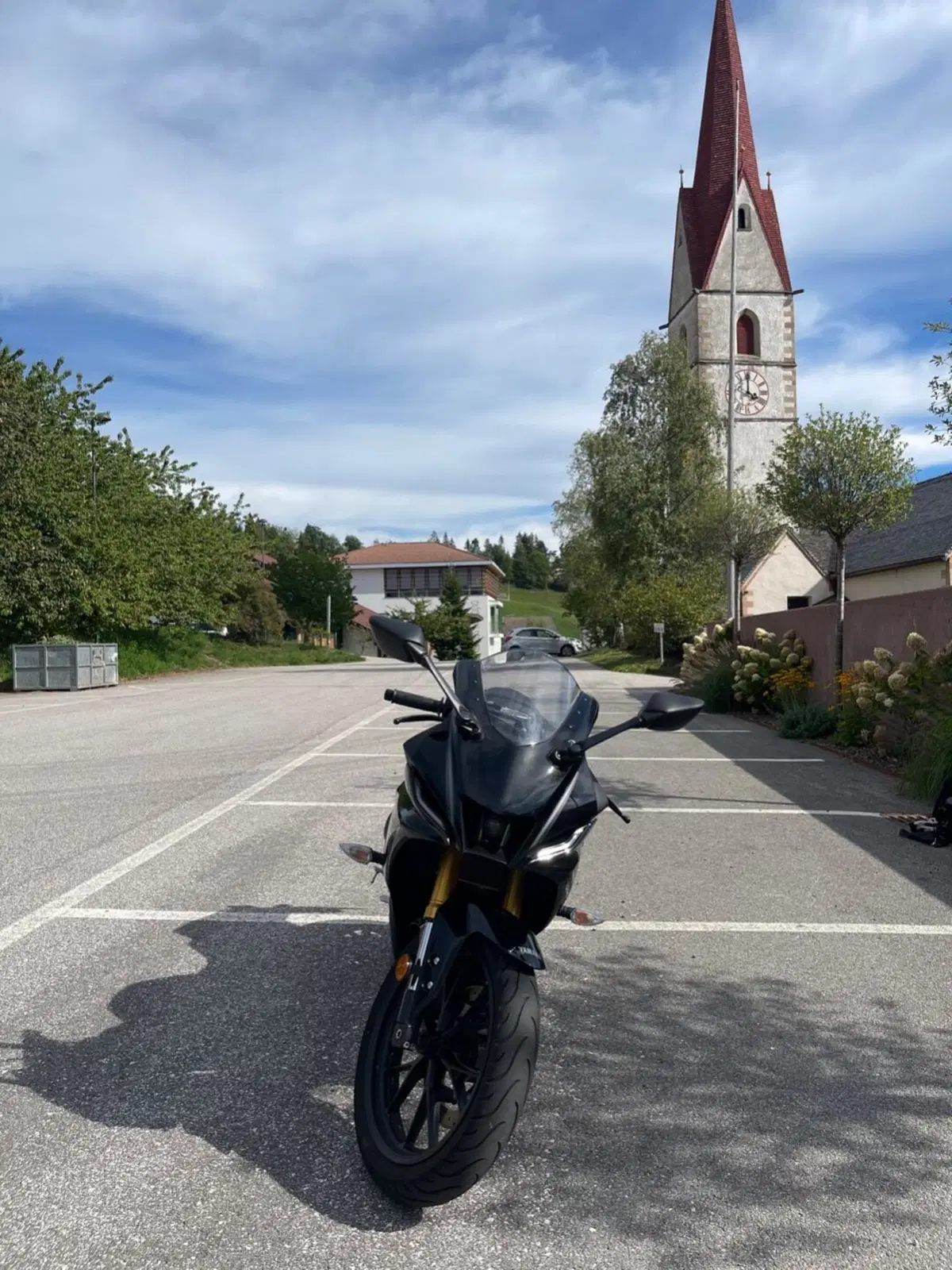 Yamaha YZF R125 (2023 - 26) (3)