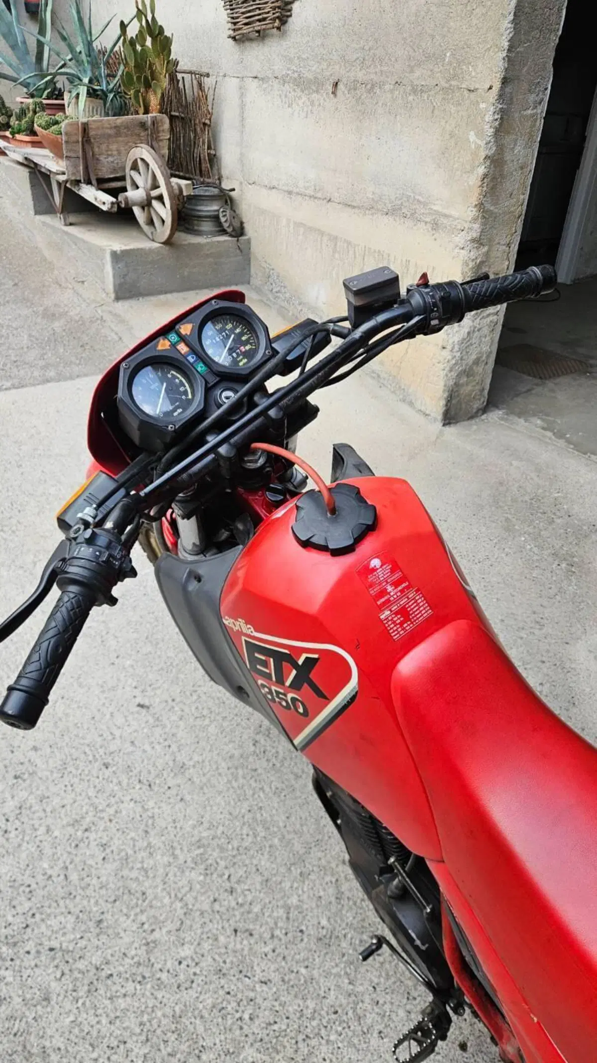 Aprilia ETX 350 (1985 - 89) (3)