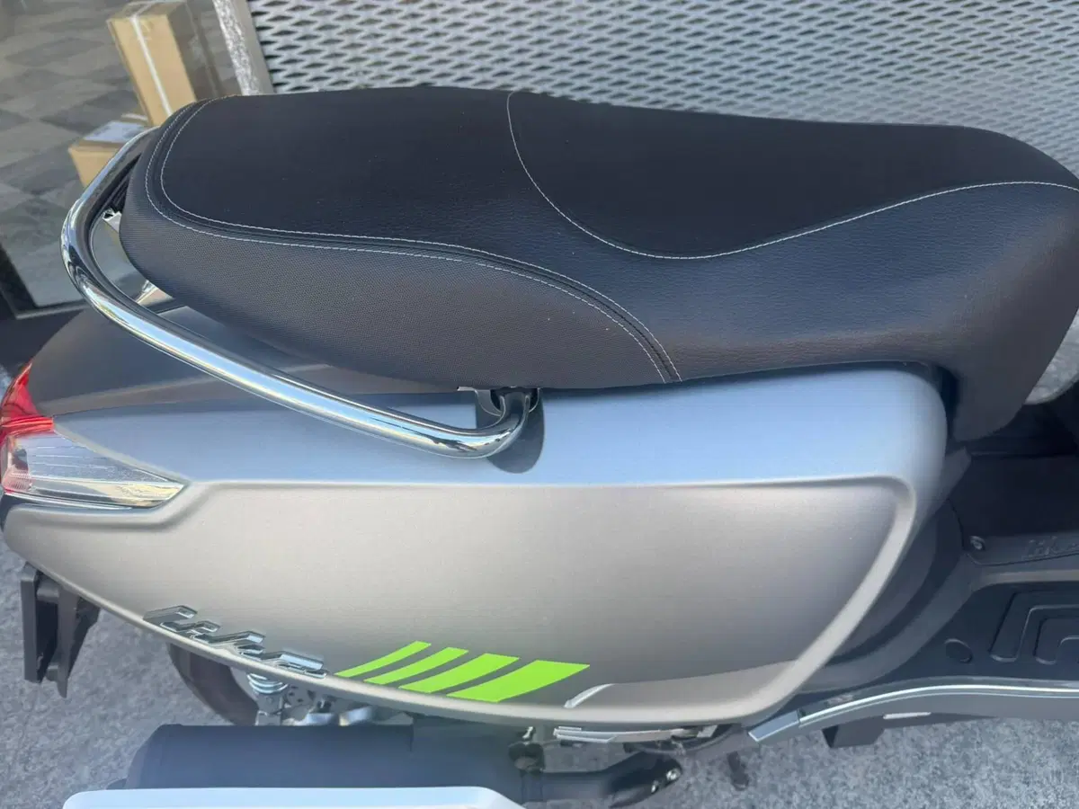 Kymco Like 125 (2021 - 26) (4)