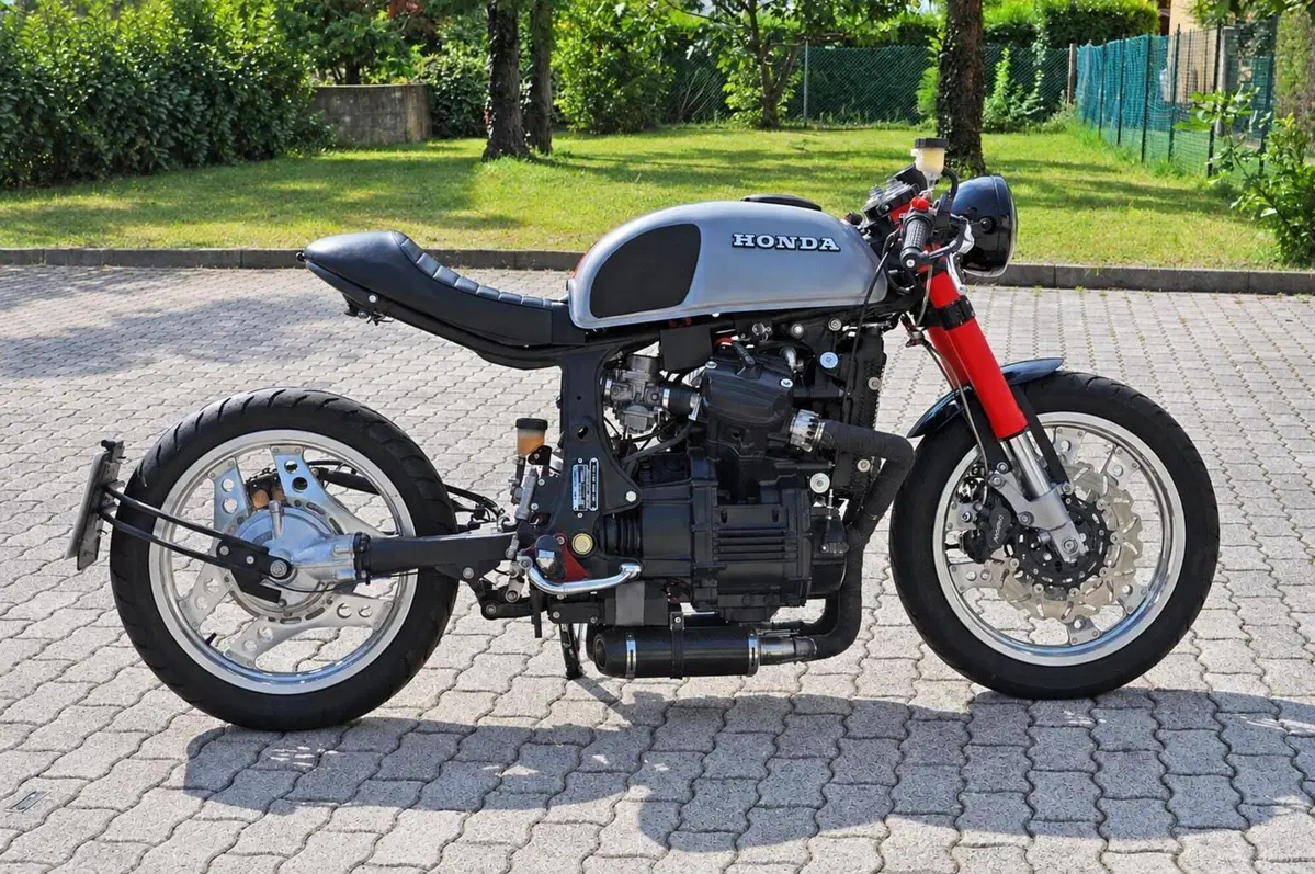 Honda CX 650 E HM - Café Racer - Iscritta FMI (2)