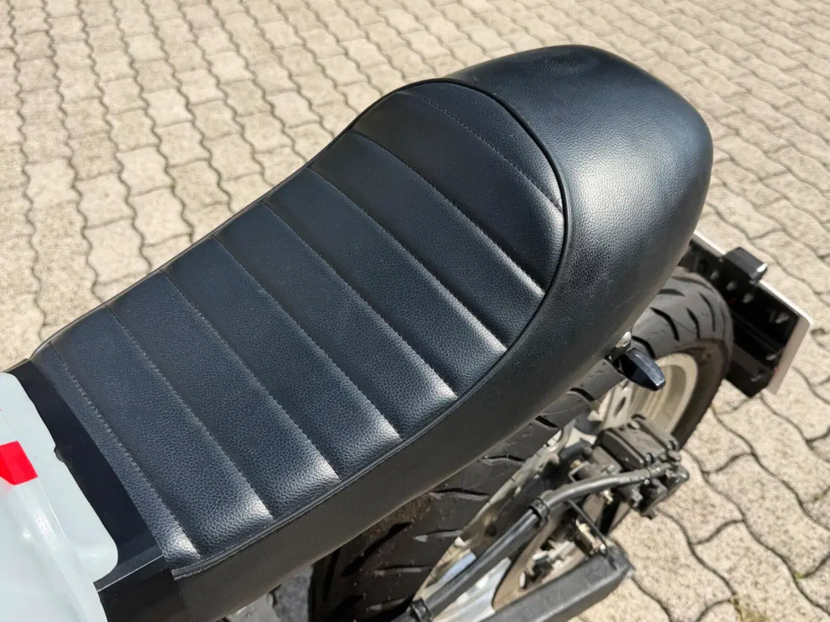 Honda CX 650 E HM - Café Racer - Iscritta FMI (8)