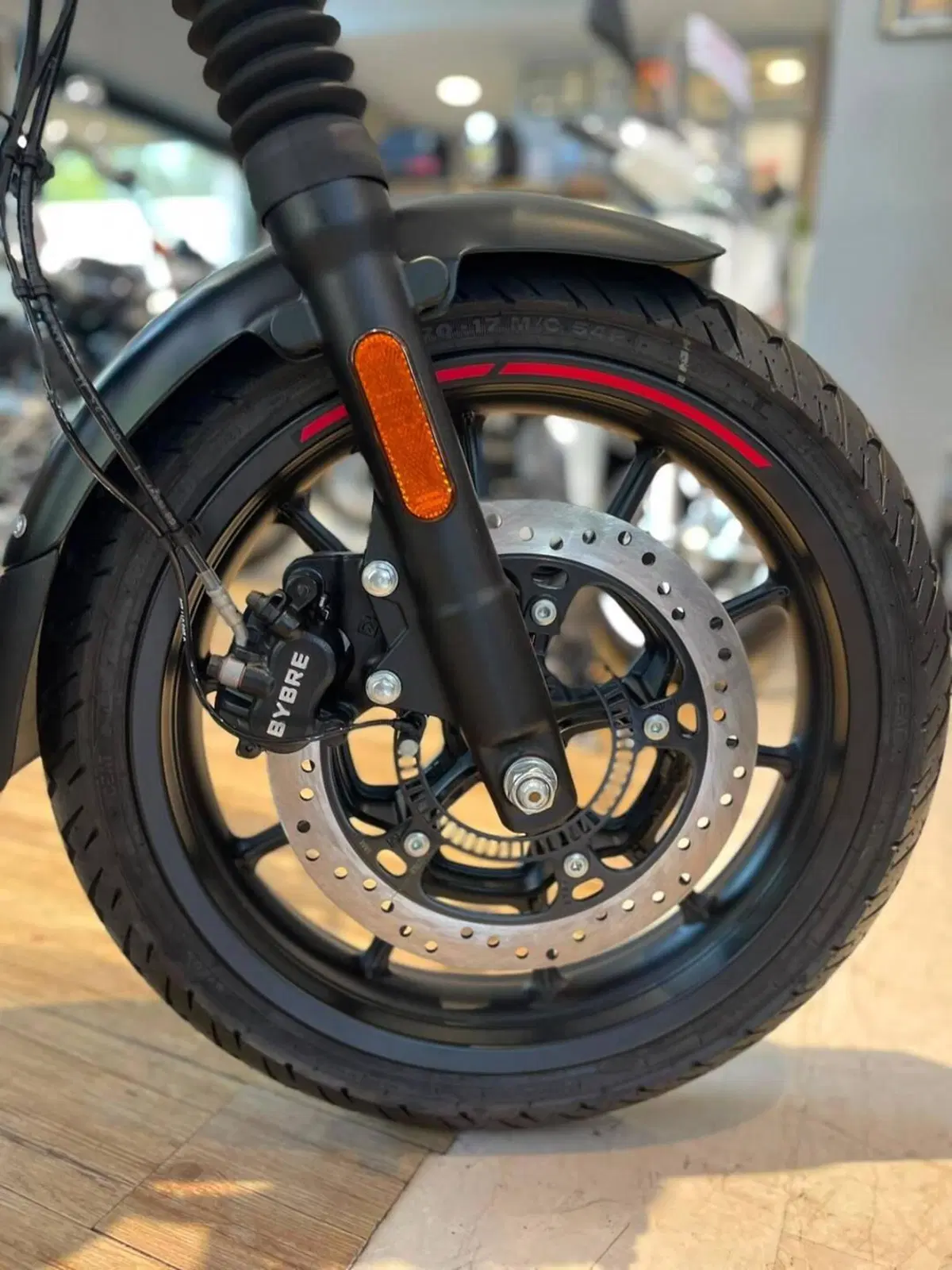 Royal Enfield HNTR 350 (2022 - 26) (8)