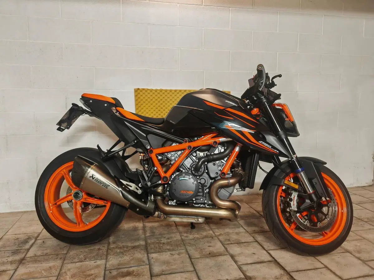 KTM 1290 Super Duke R EVO (2022 - 23) (3)