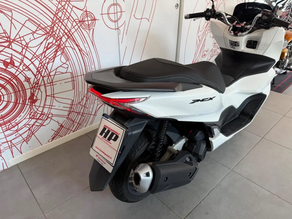 Honda PCX 125 (2021 - 24) (12)