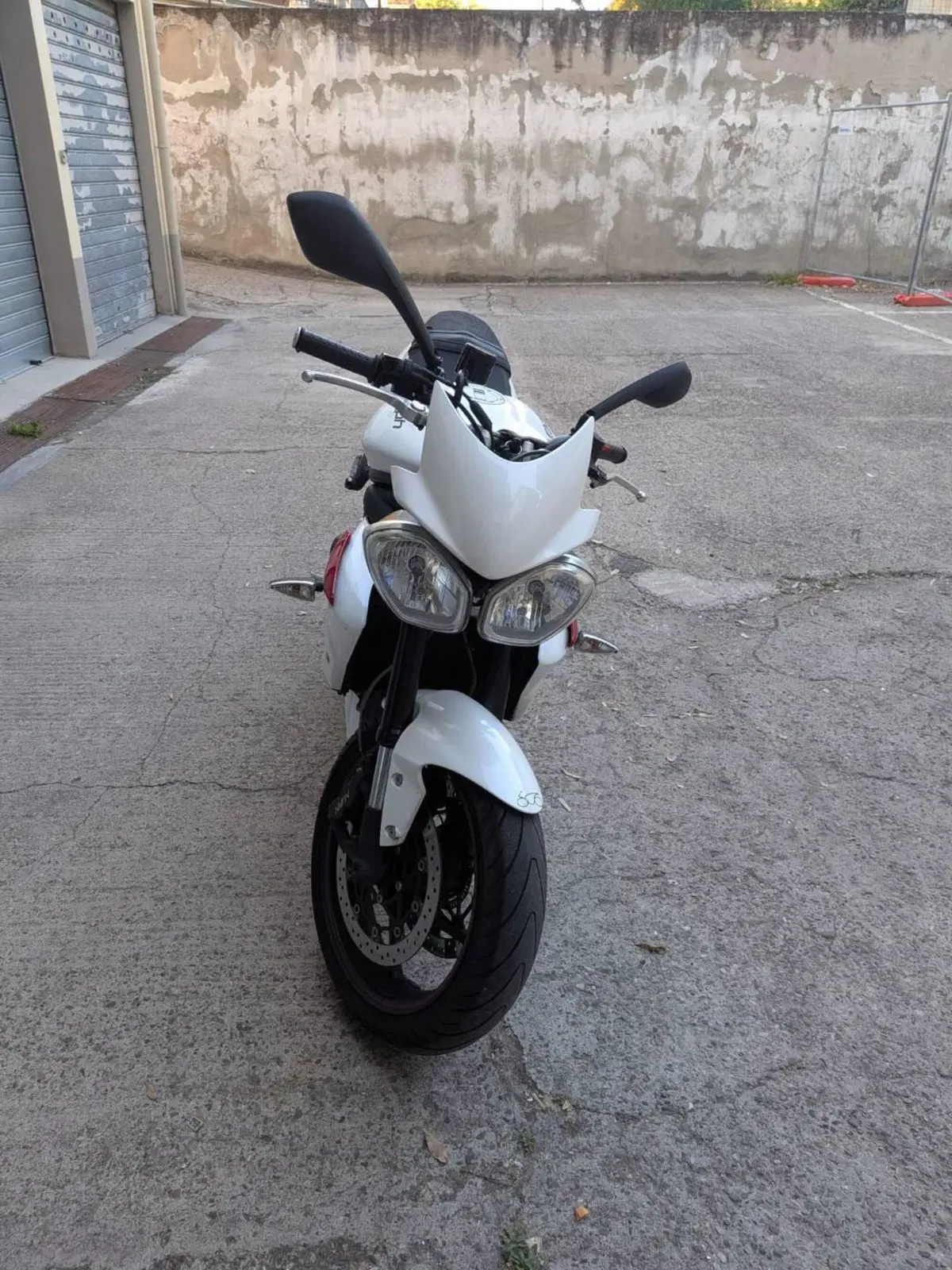 Triumph Street Triple R (2013 - 14) (3)