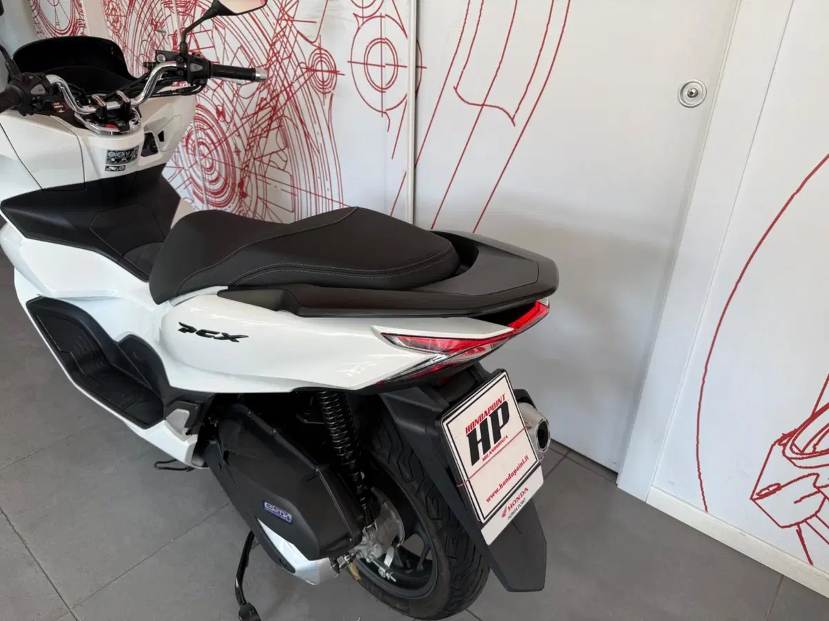 Honda PCX 125 (2021 - 24) (16)