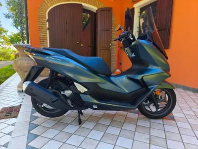 Honda PCX 125 (2025 - 26) usata