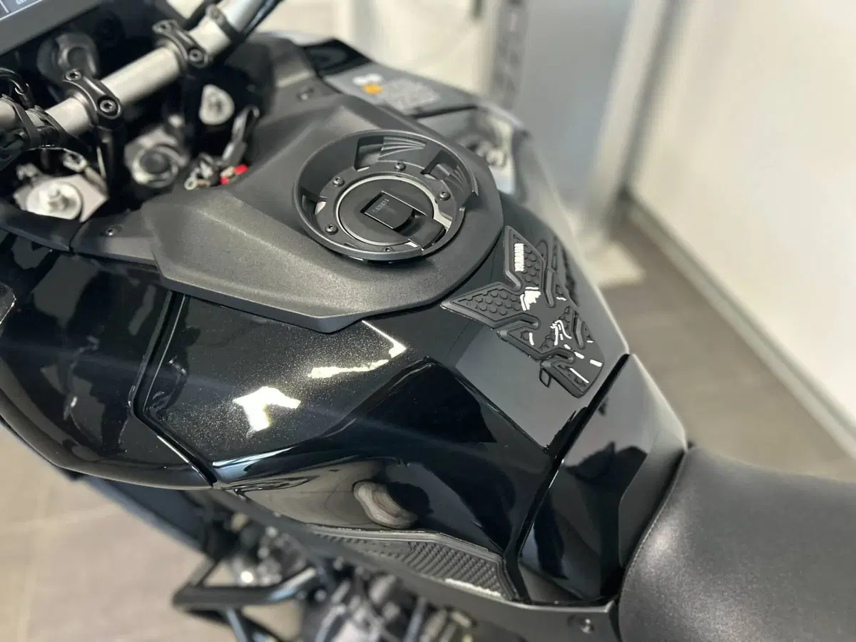 Yamaha Tracer 9 (2025 - 26) (9)