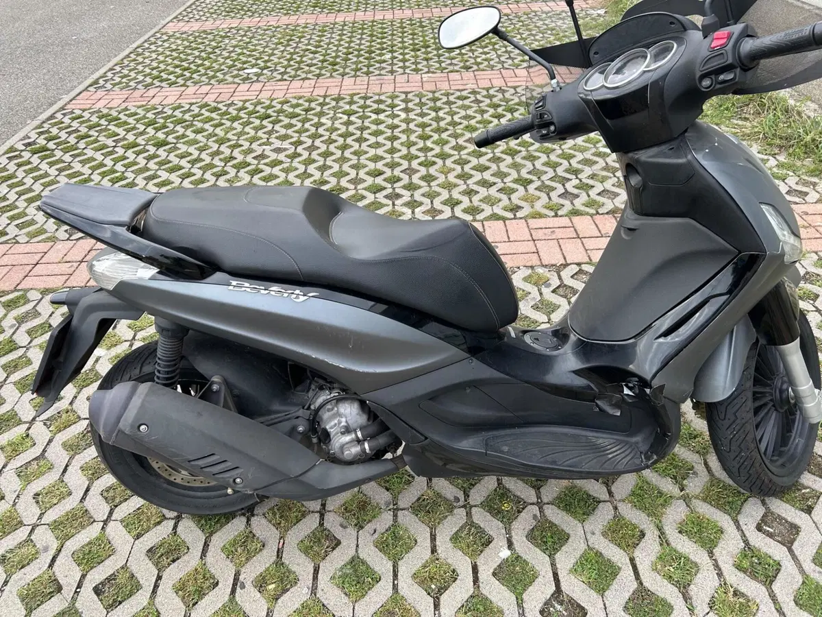 Piaggio Beverly 300 S i.e. (2015 - 16)