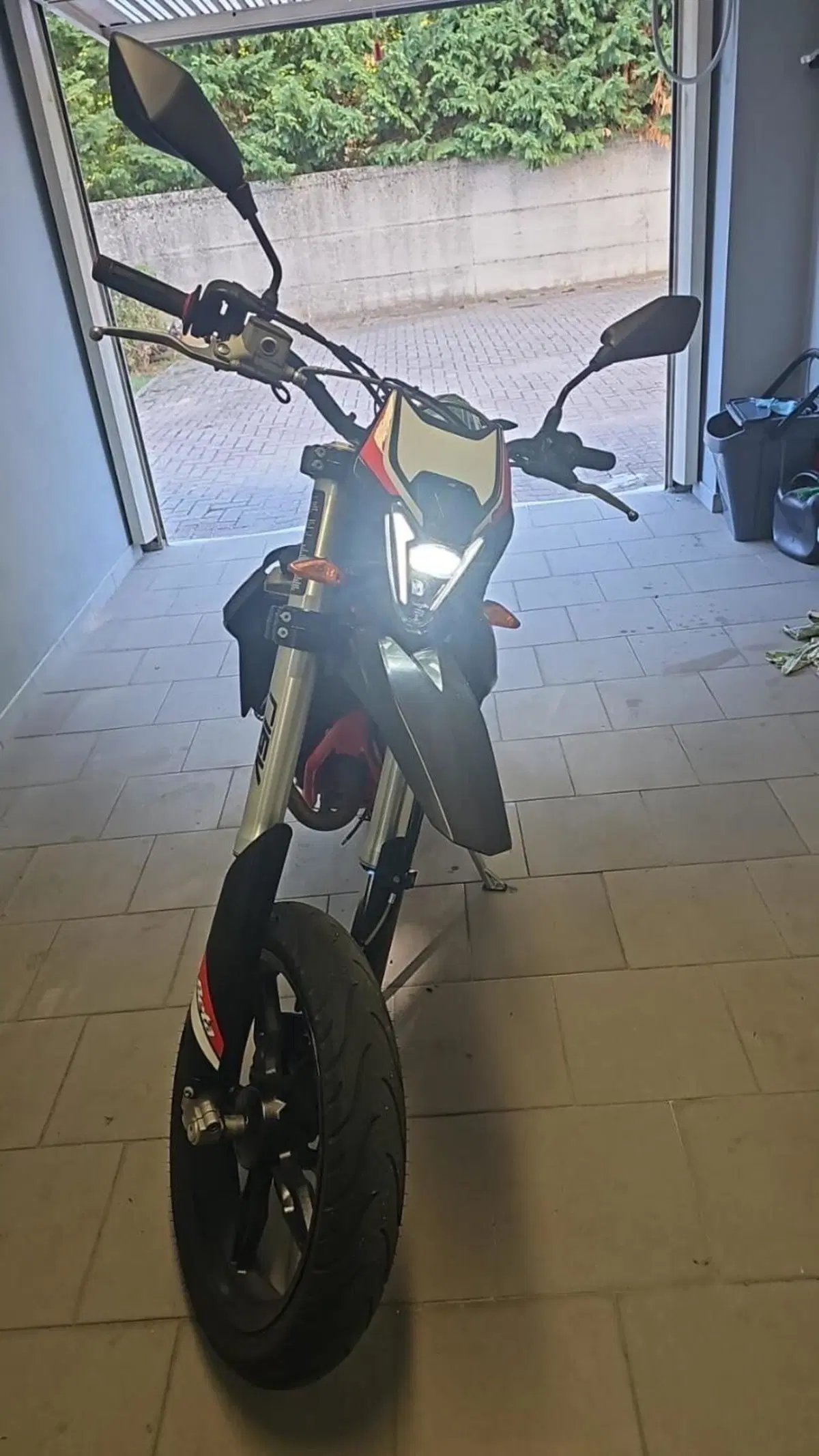 Betamotor RR 125 4T Motard LC (2021 - 23) (5)