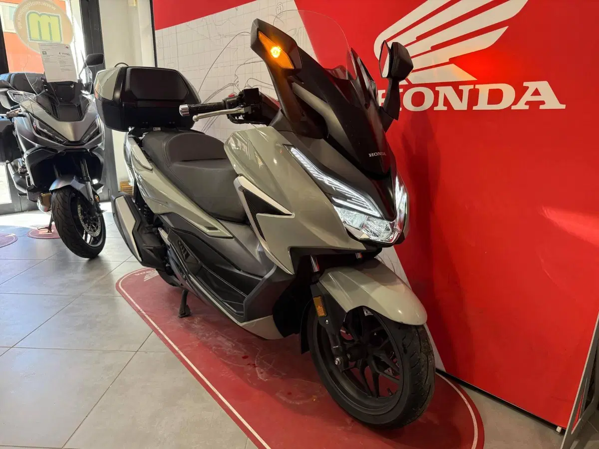 Honda Forza 350 Deluxe (2022 - 24) (4)