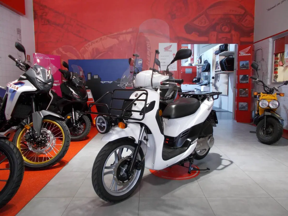 Sym Symphony 125 Cargo (2025 - 26) (2)