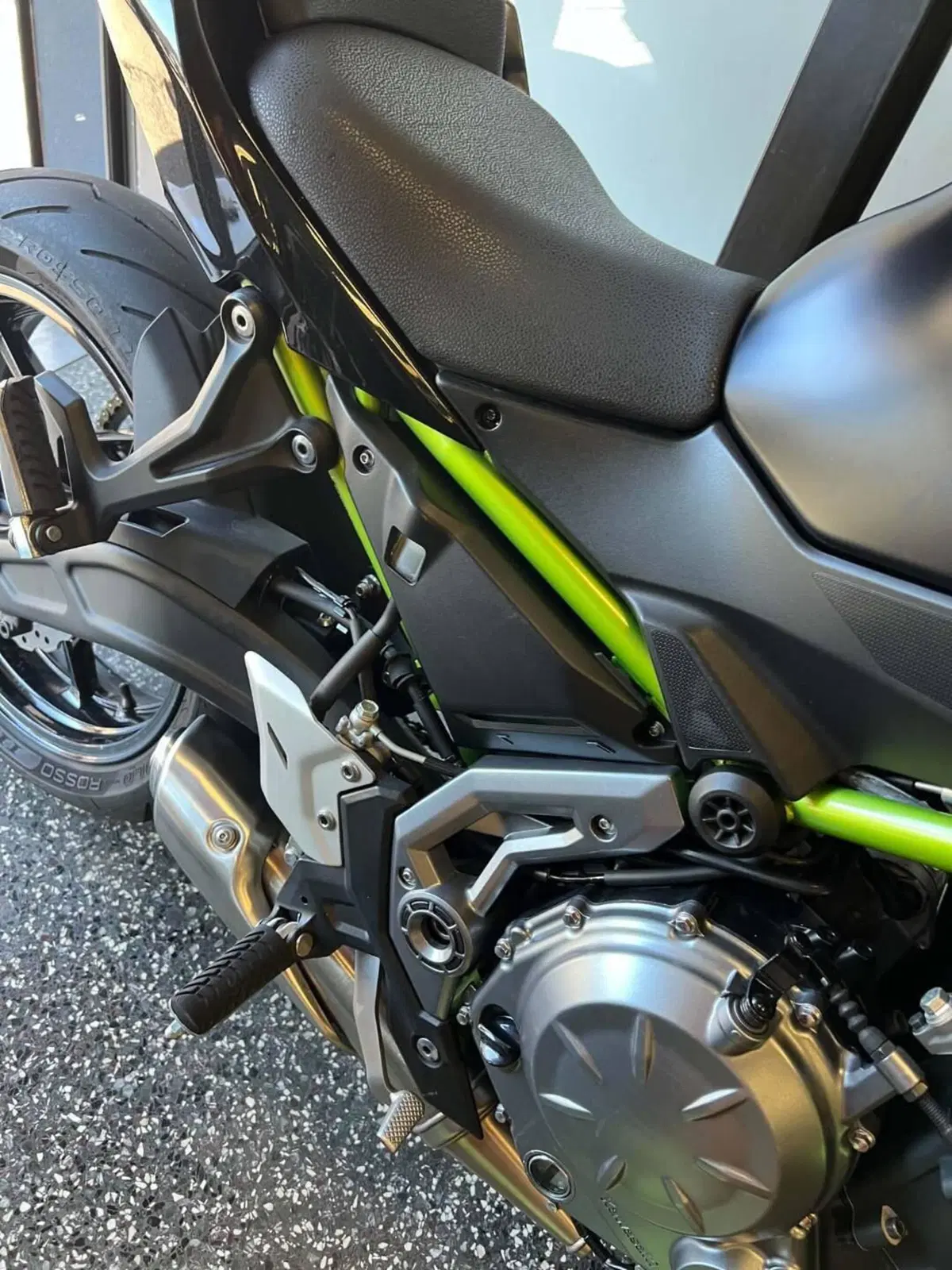 Kawasaki Z 650 (2017 - 19) (5)