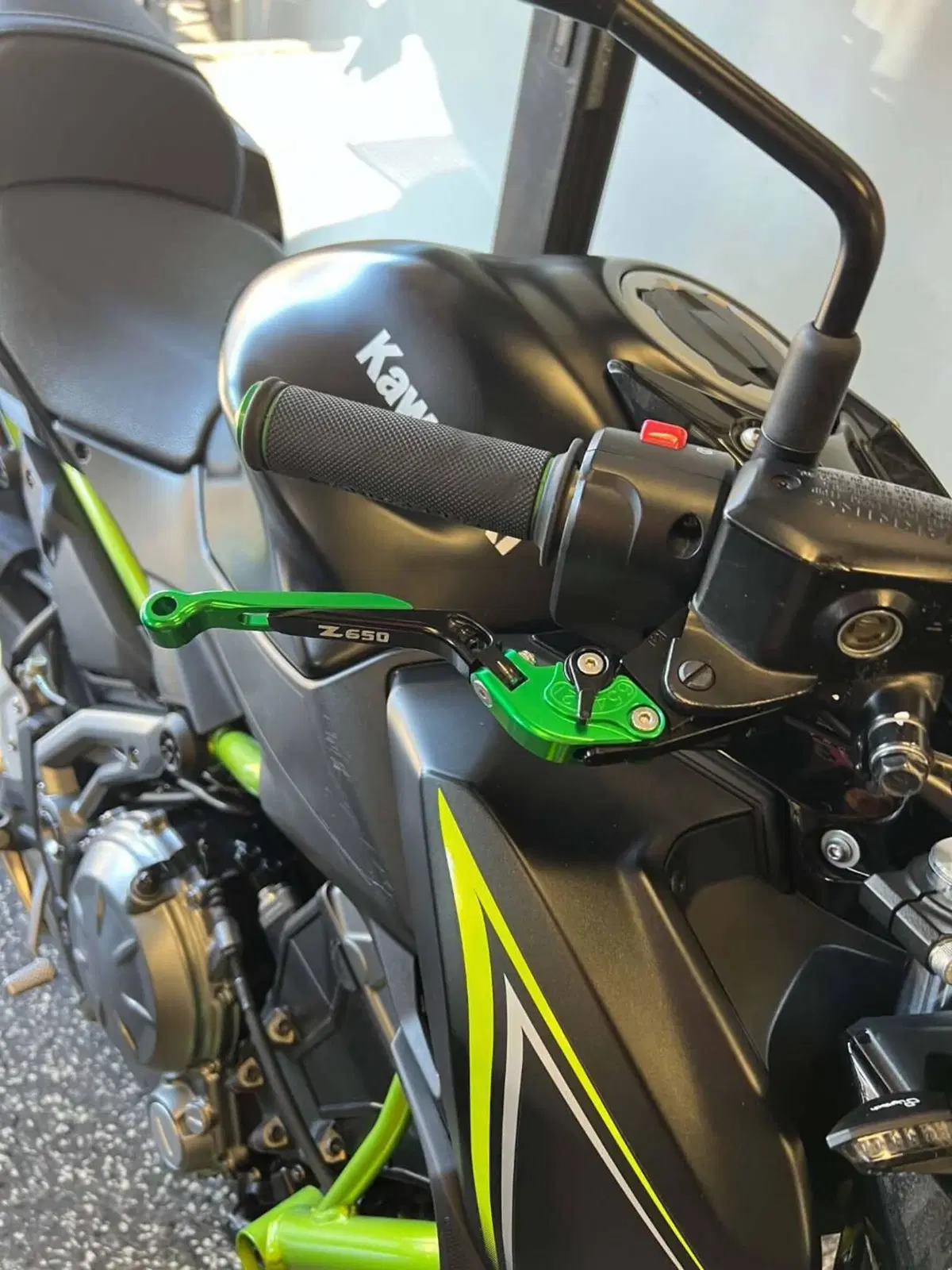 Kawasaki Z 650 (2017 - 19) (4)