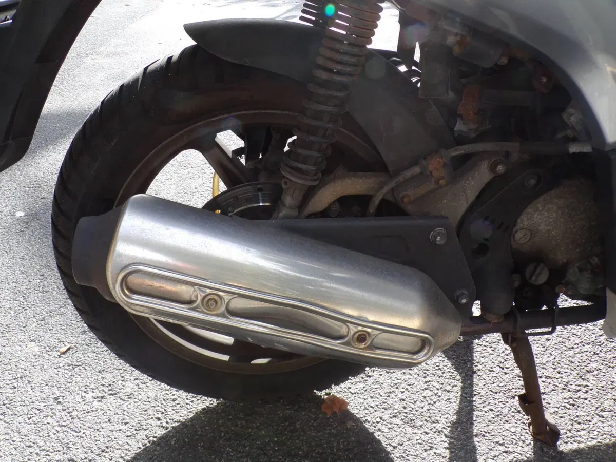 Honda SH 125 i (2009 - 12) (6)