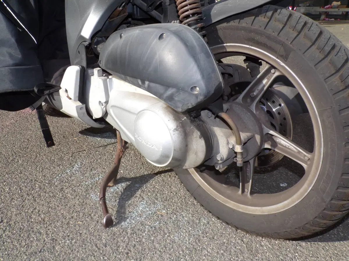 Honda SH 125 i (2009 - 12) (7)