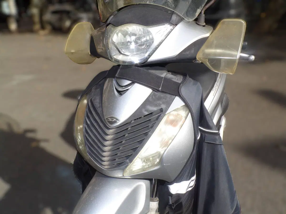 Honda SH 125 i (2009 - 12) (8)