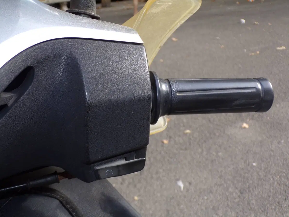 Honda SH 125 i (2009 - 12) (12)