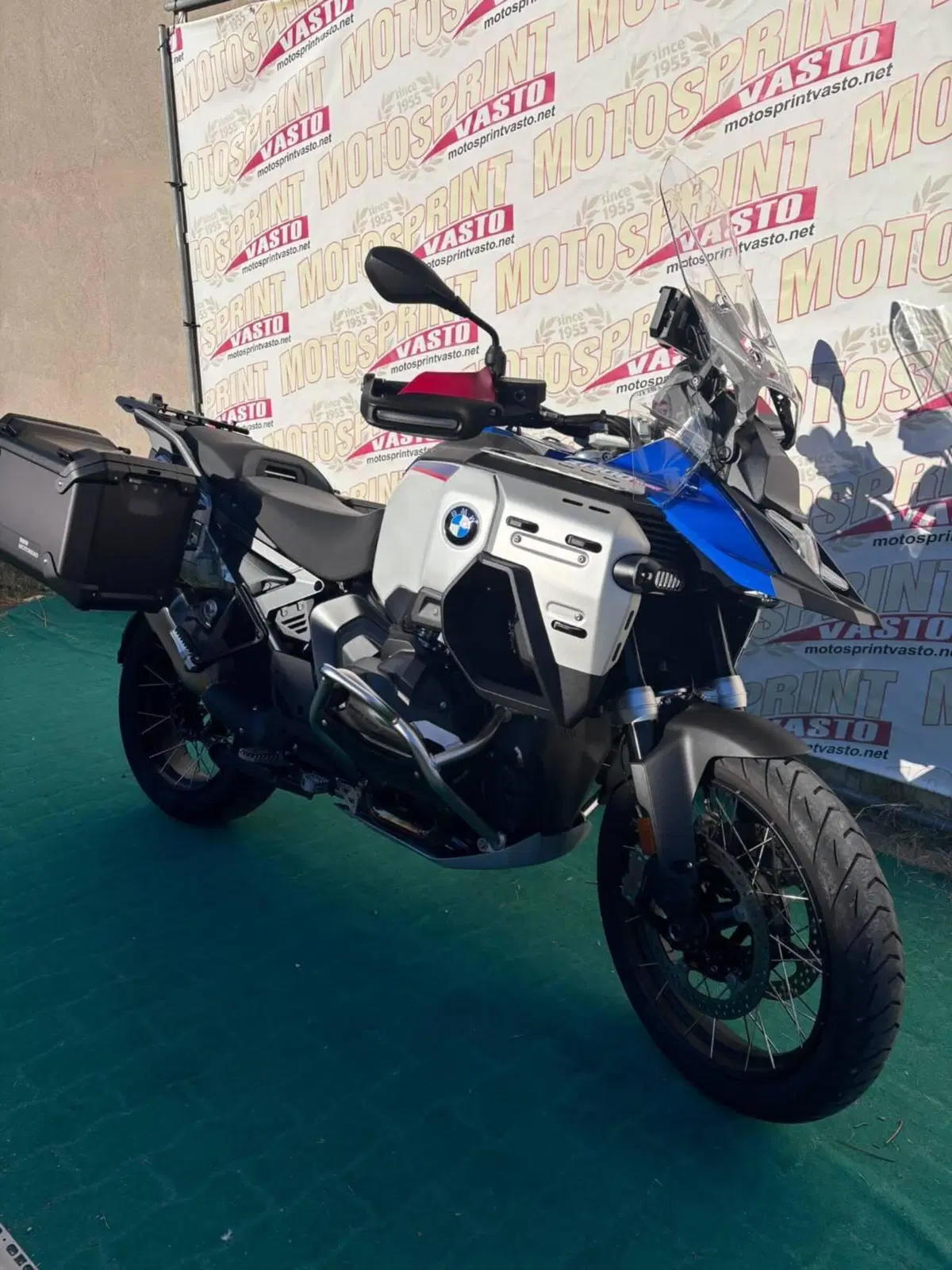 Bmw R 1300 GS Adventure Trophy (2025 - 26) (4)