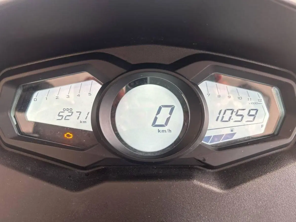 Kymco Dink 125 Flat (2023 - 26) (7)