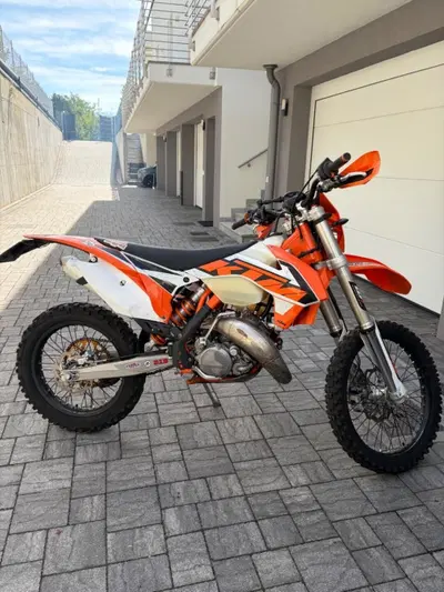 KTM 125 EXC (2016) usata