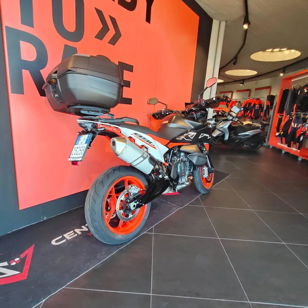 KTM 890 SMT (2023 - 25) (5)