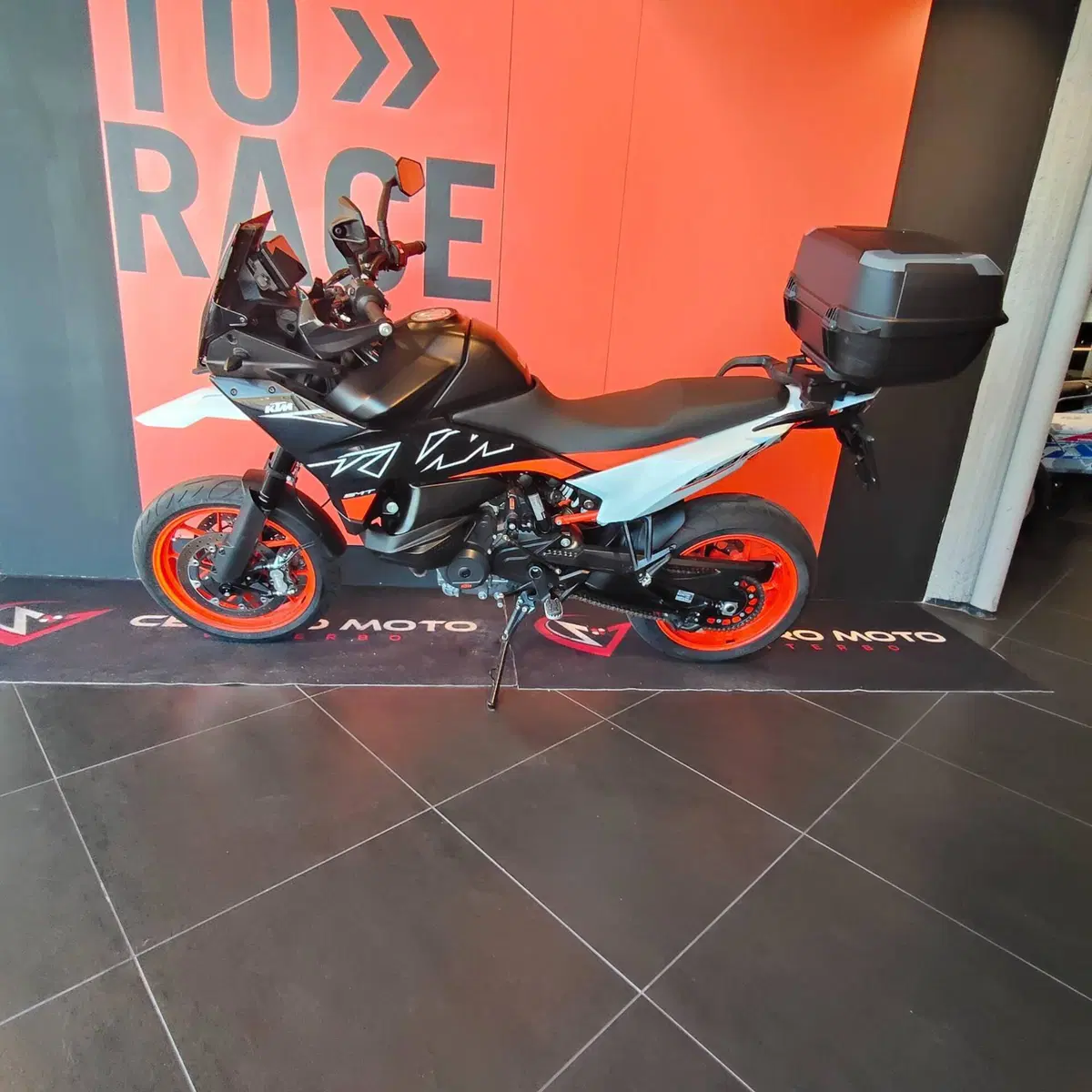KTM 890 SMT (2023 - 25) (8)