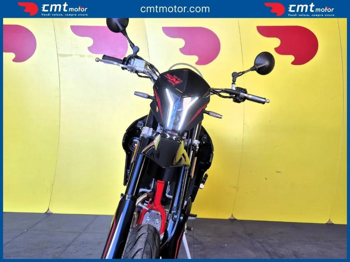Swm SM 125 R (2025 - 26) (6)