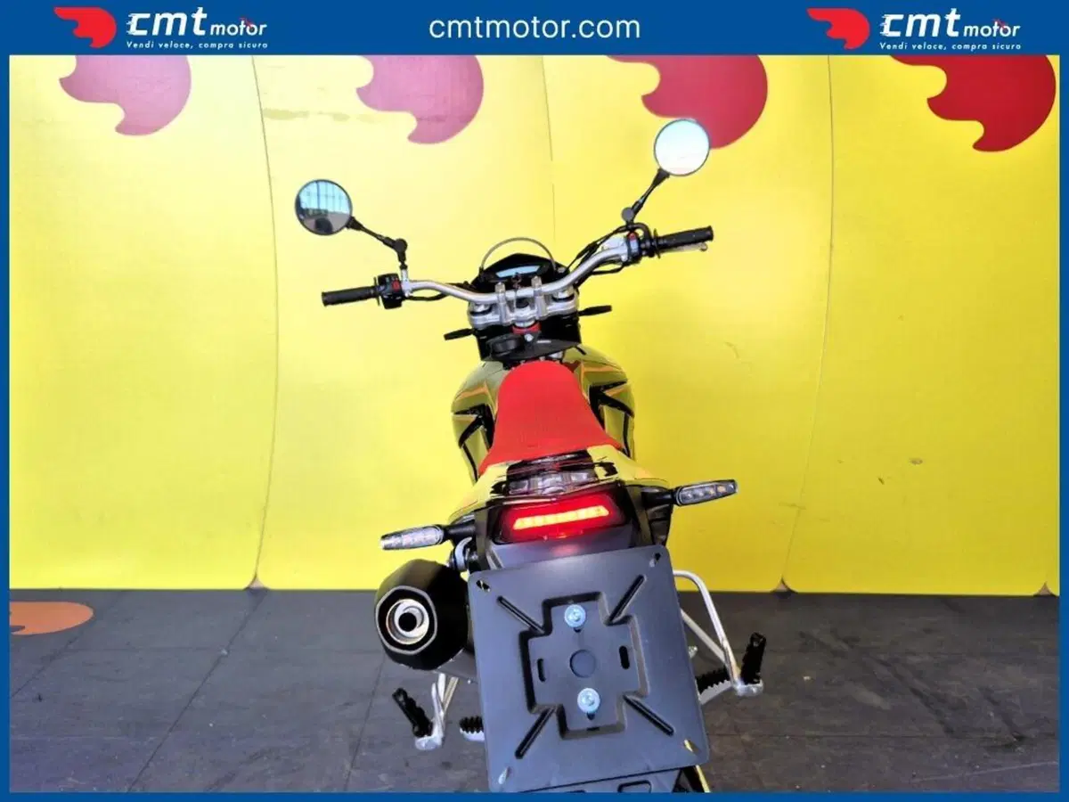 Swm SM 125 R (2025 - 26) (10)