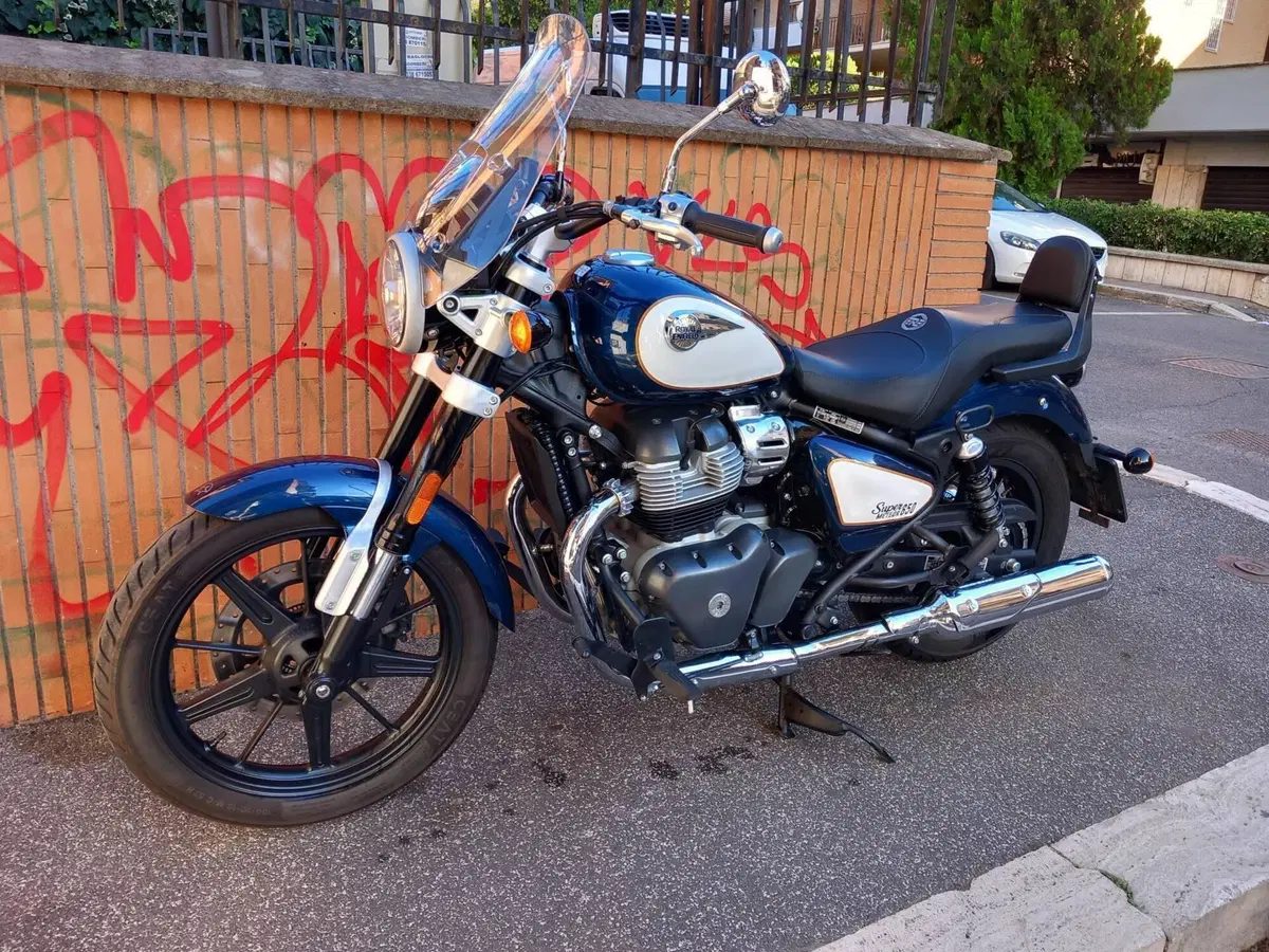 Royal Enfield Super Meteor 650 (2023 - 26) (2)