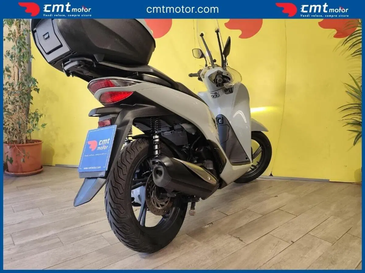 Honda SH 150i (2020 - 23) (8)