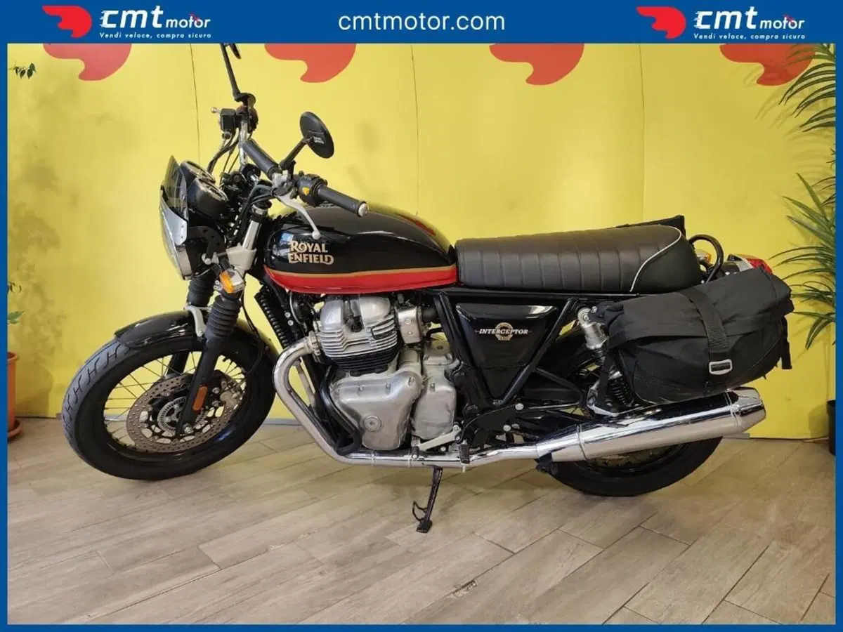 Royal Enfield Interceptor 650 (2021 - 26) (3)