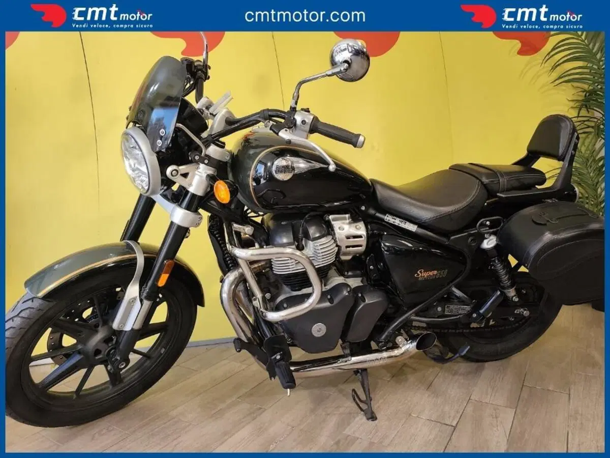 Royal Enfield Super Meteor 650 (2023 - 26) (3)