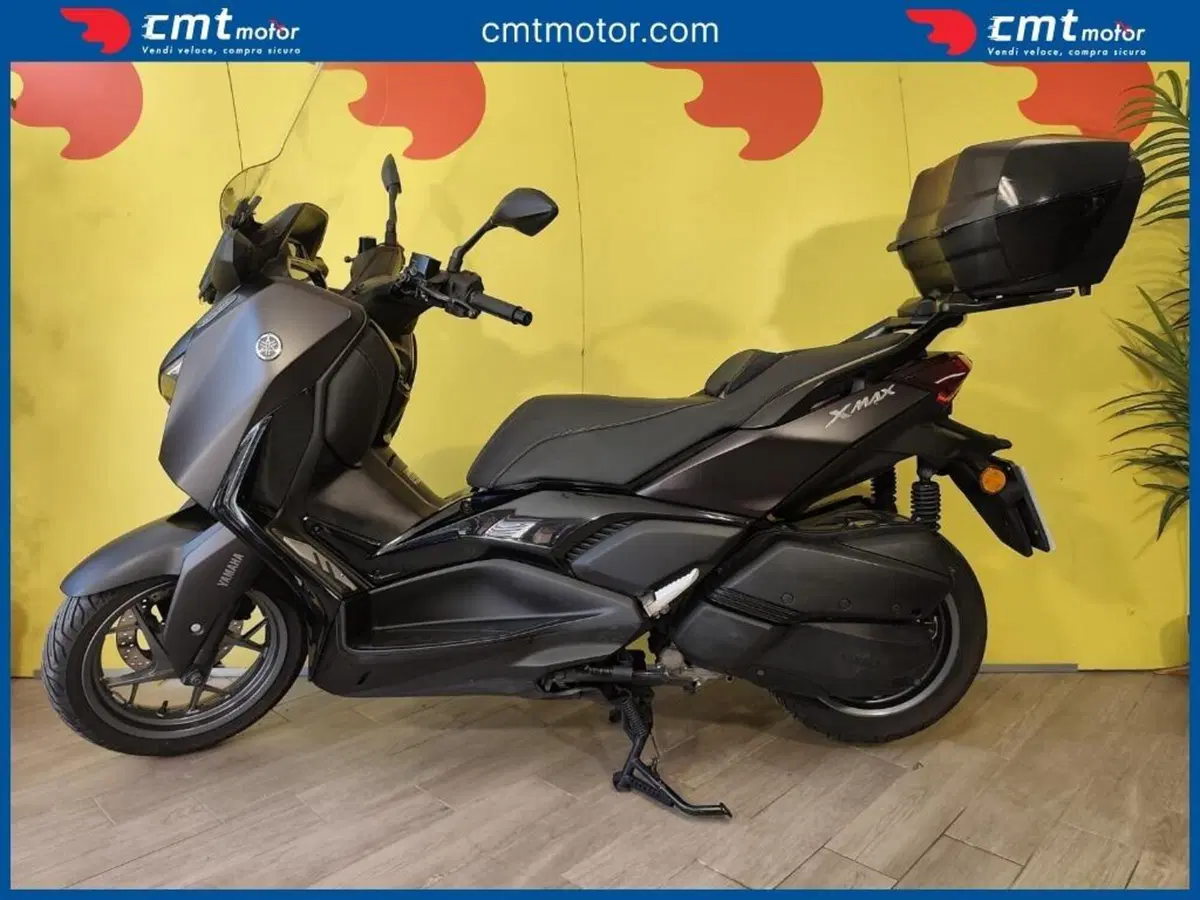 Yamaha X-Max 300 Tech Max (2021 - 24) (3)
