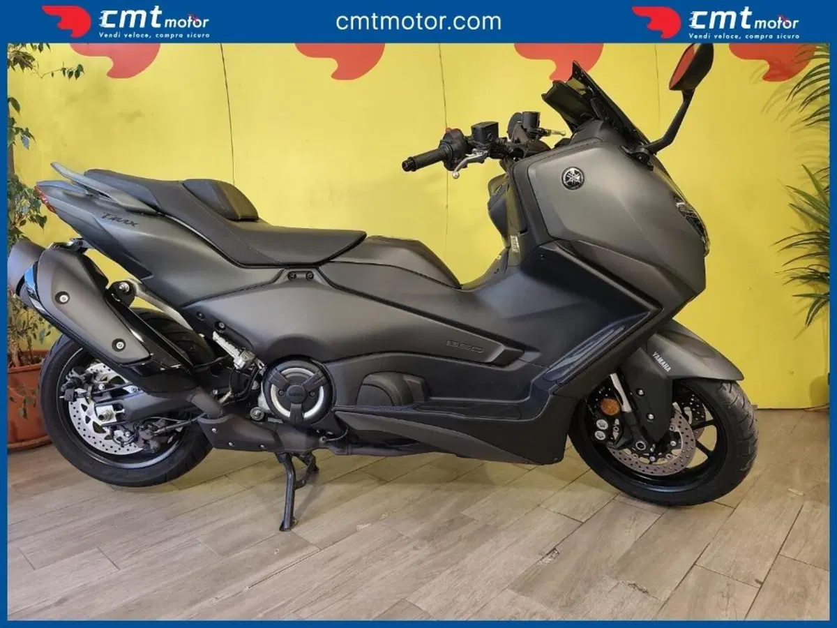 Yamaha T-Max 560 (2025 - 26)